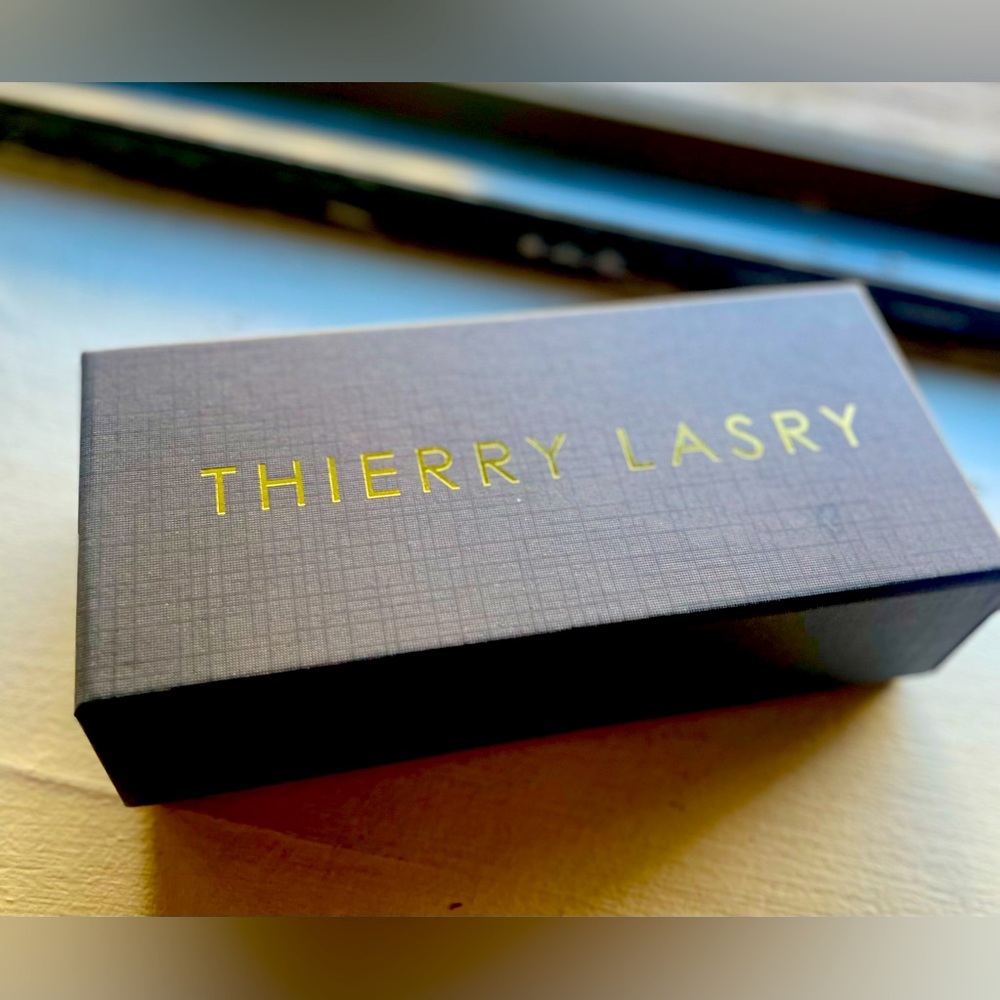 Thierry Lasry Box
